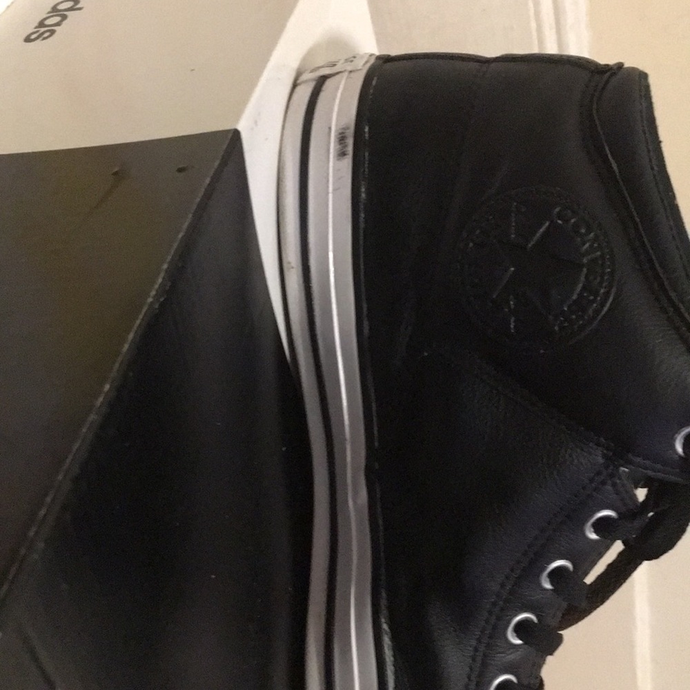 COPY - Converse - Picture 3 of 7
